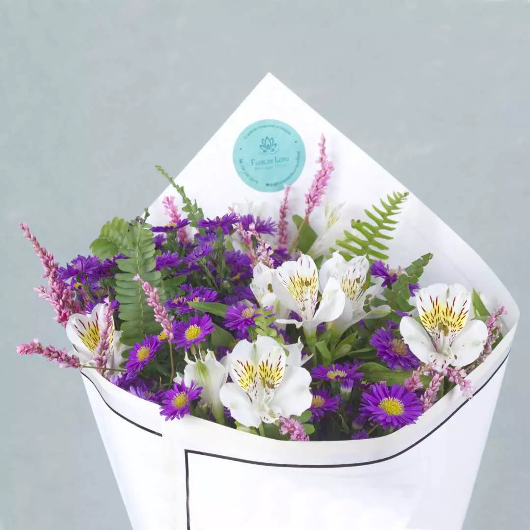 Bouquet "Natalie" de aster morado