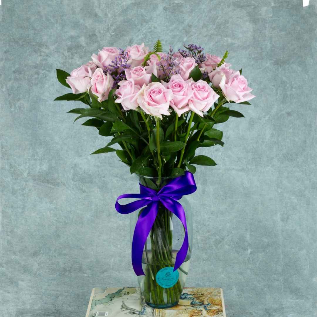 Bouquet "Katherine" de rosas caricia